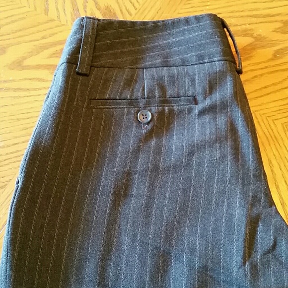 Apt 9 cropped pants - Picture 2 of 6